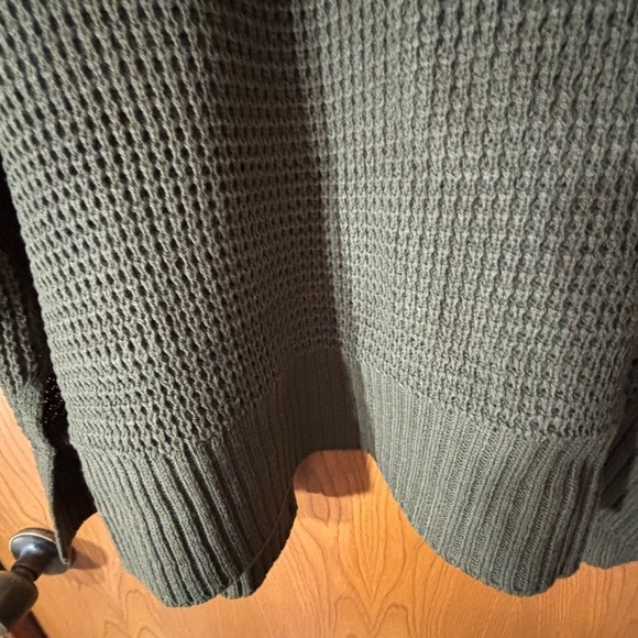 Zenana Outfitters Dk Olive Green Chunky Knit Cardigan - Picture 16 of 16